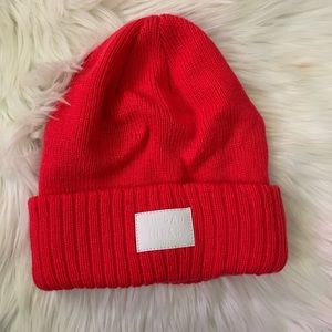 Hide your stash beanie